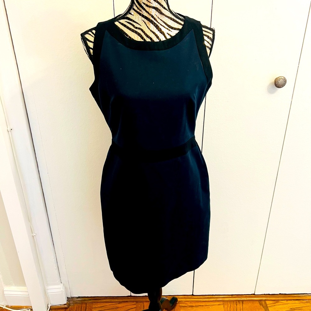 Tahari Black Sleeveless Mini Dress